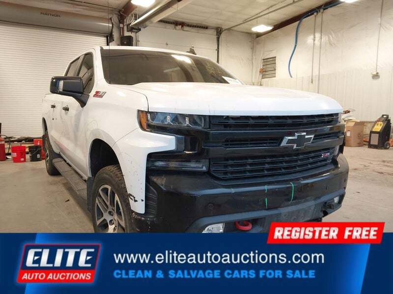 Used 2019 Chevrolet Silverado 1500 LT Trail Boss AWD/4WD image 1
