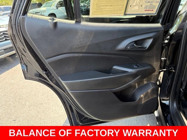 Used 2024 Chevrolet Trax LT FWD image 13