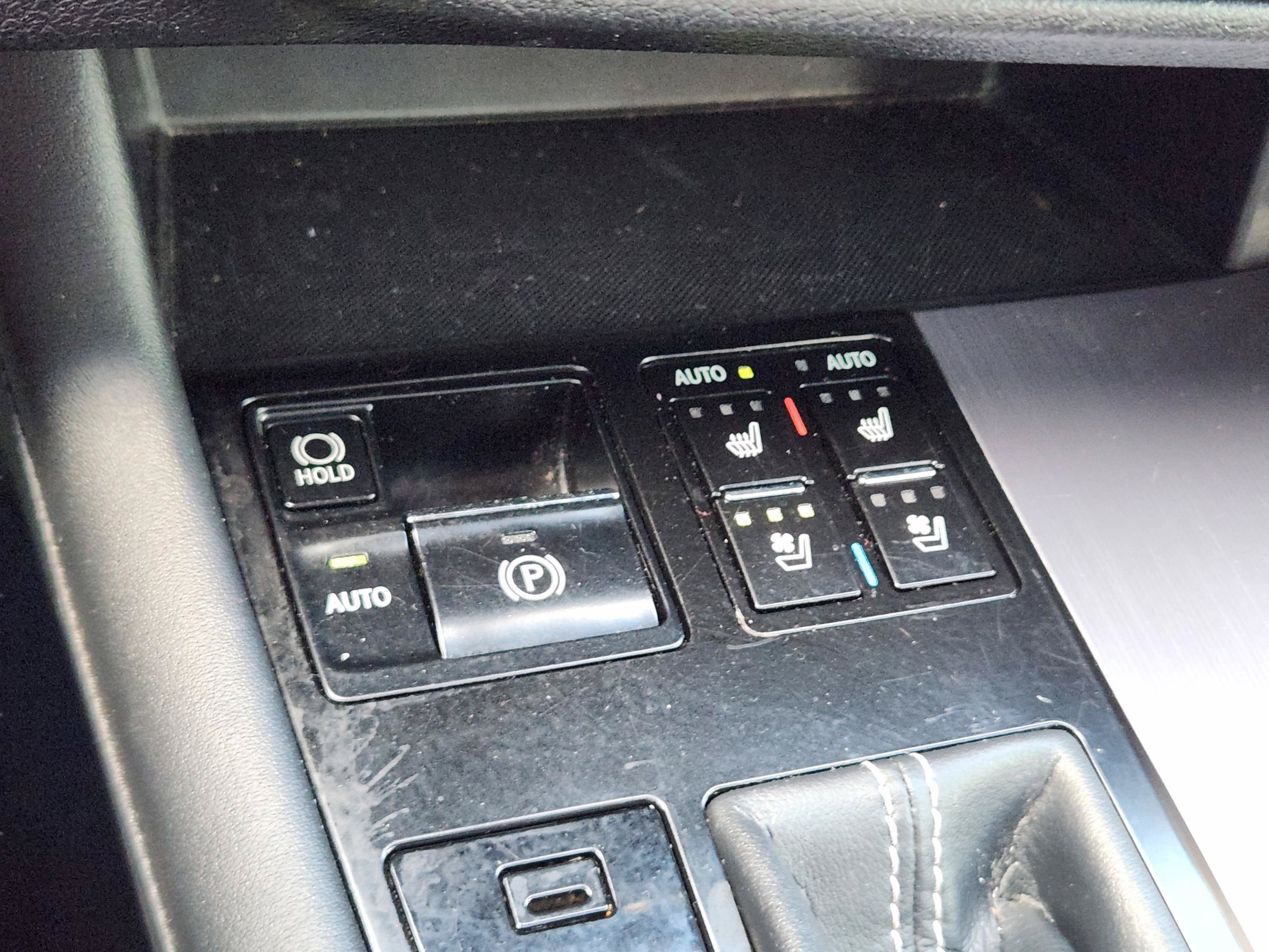 Used 2018 Lexus RX 350 F Sport w/ Accessory Package AWD/4WD image 23