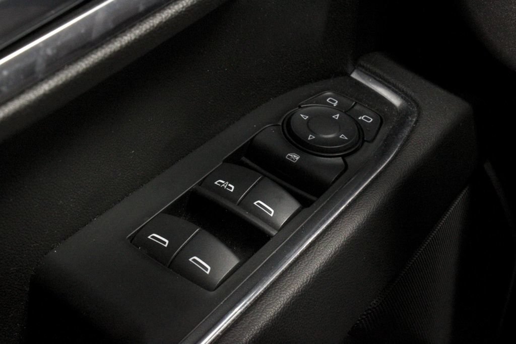 Used 2024 Chevrolet Silverado 1500 LT AWD/4WD image 24