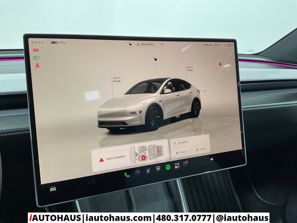 Used 2026 Tesla Model Y AWD image 36