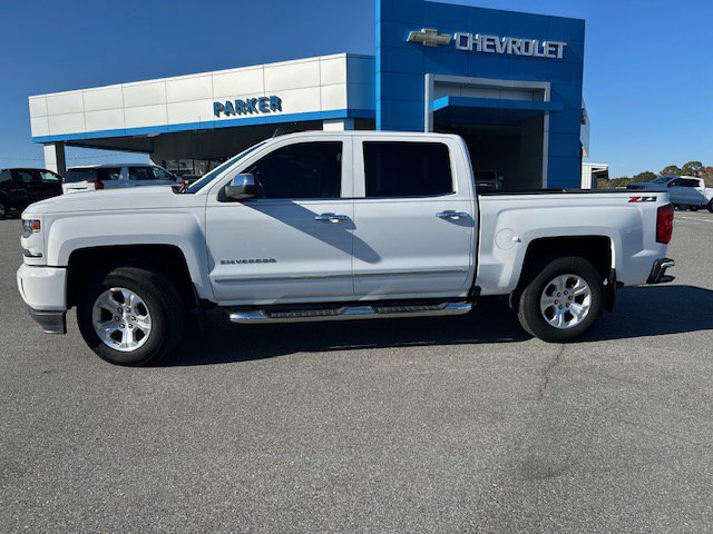 Used 2017 Chevrolet Silverado 1500 LTZ Z71 w/ LTZ Plus Package image 5