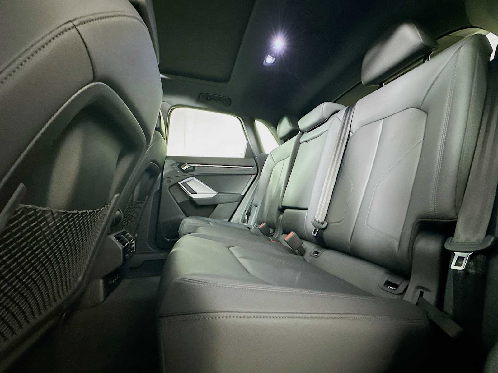 Used 2024 Audi Q3 2.0T Premium w/ Convenience Package image 22