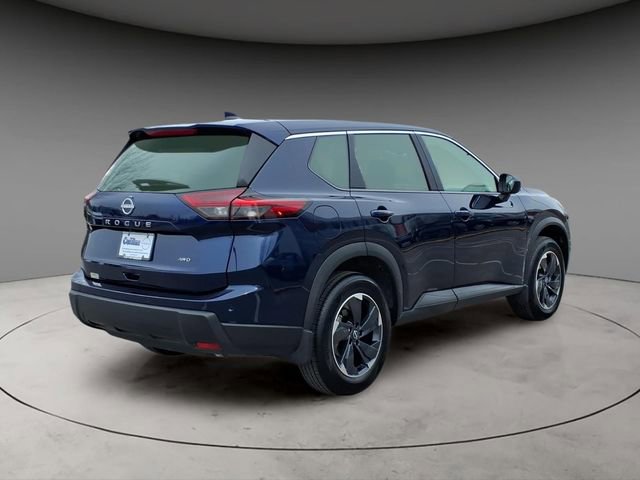 Used 2026 Nissan Rogue SV image 9