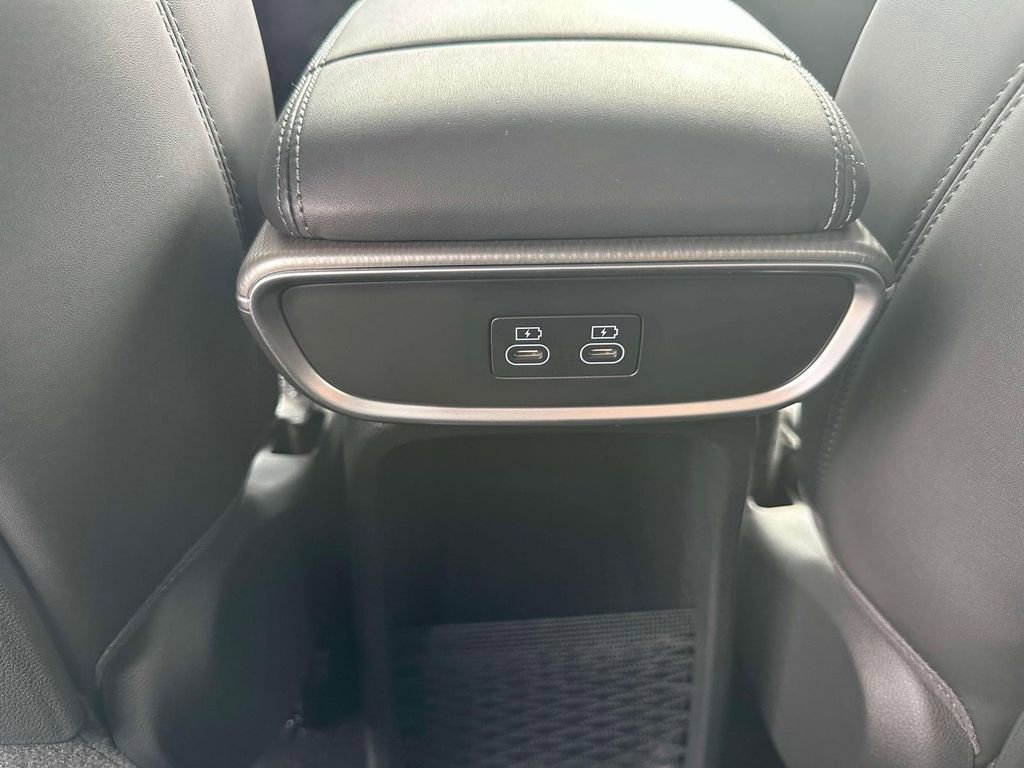 New 2025 Genesis GV60 Advanced AWD/4WD image 12