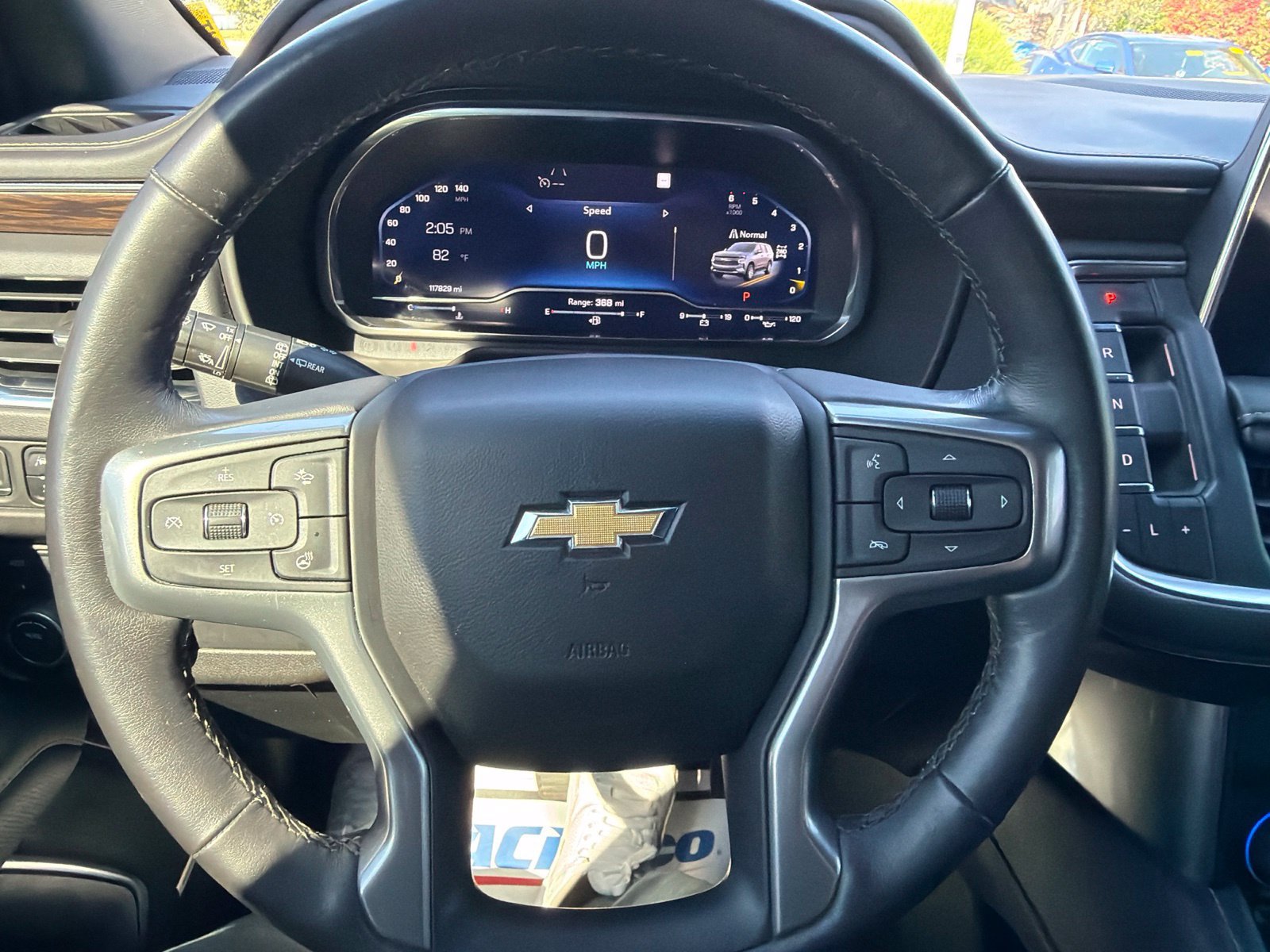 Used 2022 Chevrolet Suburban Premier AWD/4WD image 13