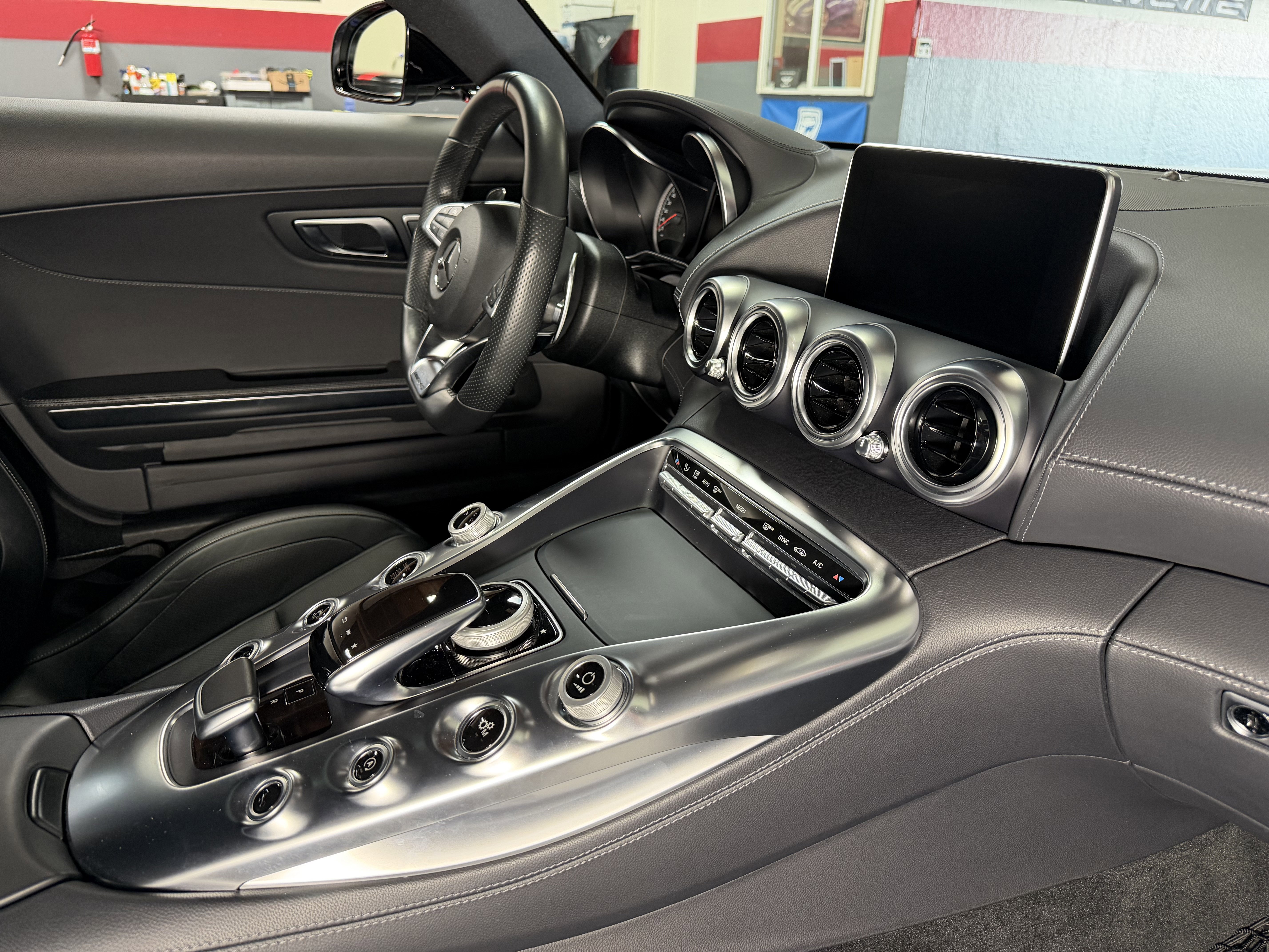 Used 2018 Mercedes-Benz AMG GT Coupe image 26