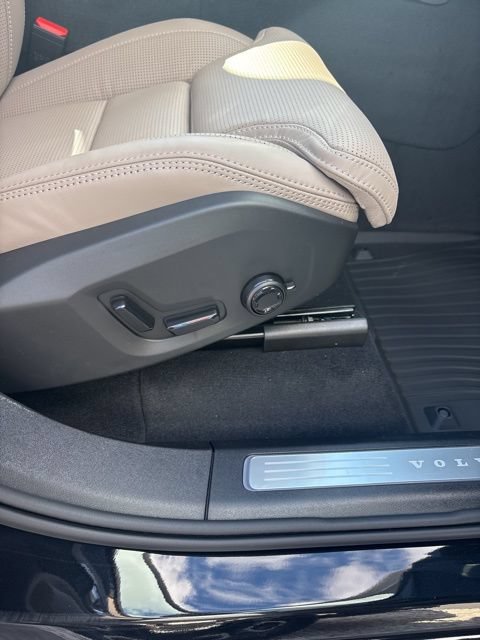 New 2026 Volvo XC90 T8 Ultra w/ Protection Package AWD/4WD image 28