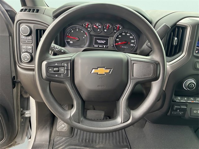 Used 2024 Chevrolet Silverado 2500 Custom w/ Custom Value Package image 21