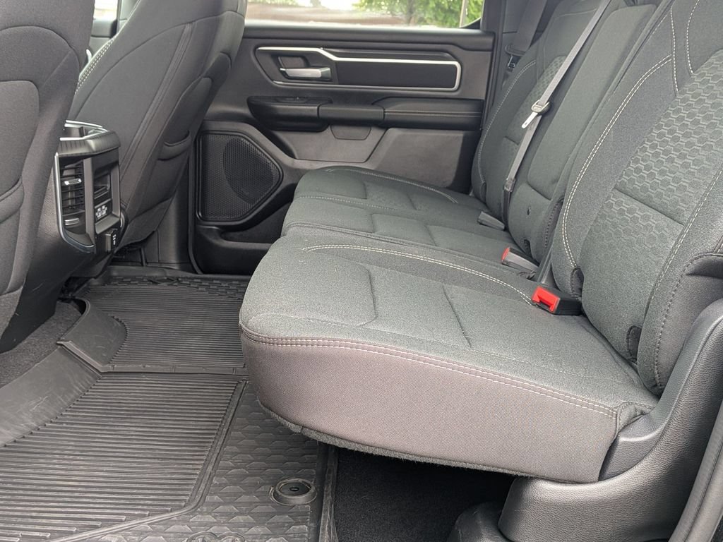 Used 2025 RAM 1500 Big Horn AWD/4WD image 23