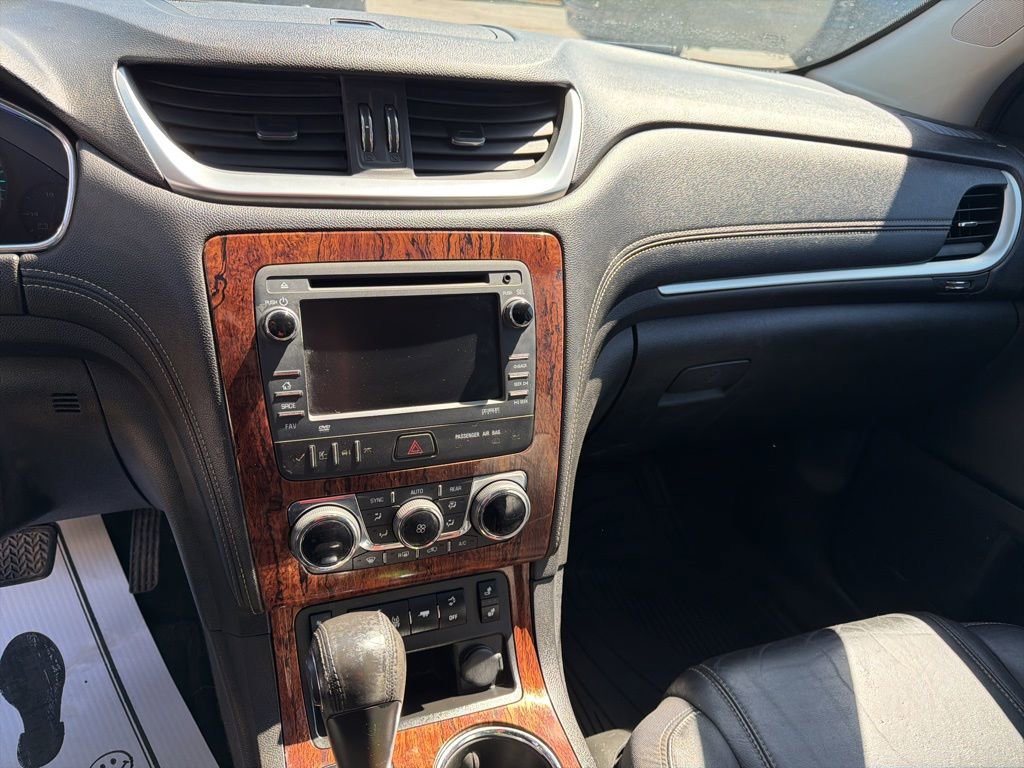 Used 2013 Chevrolet Traverse LT FWD image 9