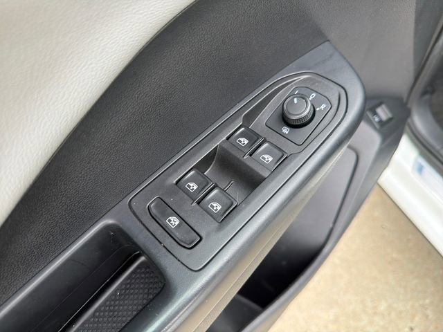Used 2022 Volkswagen Taos SE FWD image 13