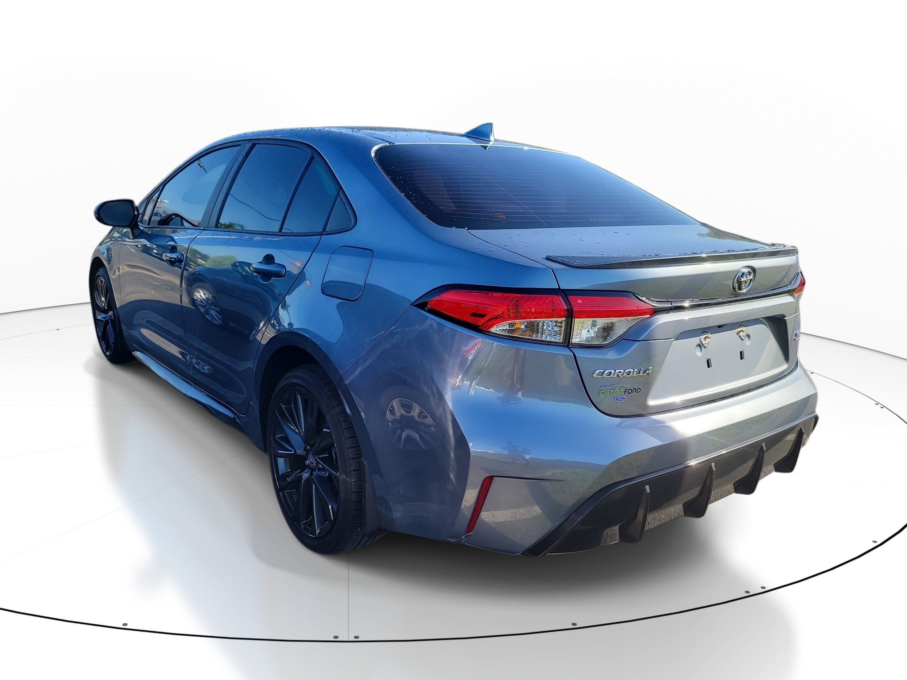 Used 2024 Toyota Corolla SE FWD image 5