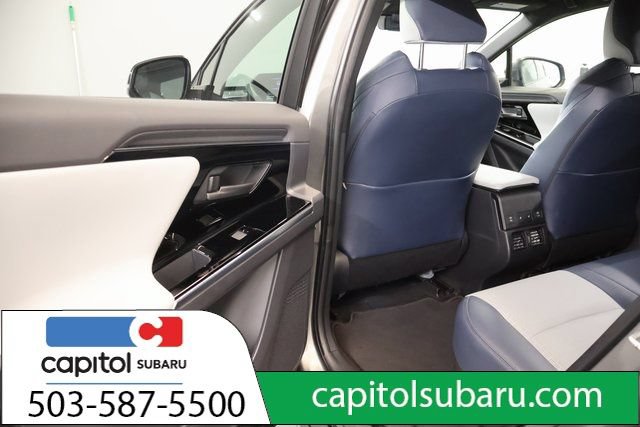 Used 2023 Subaru Solterra AWD image 28