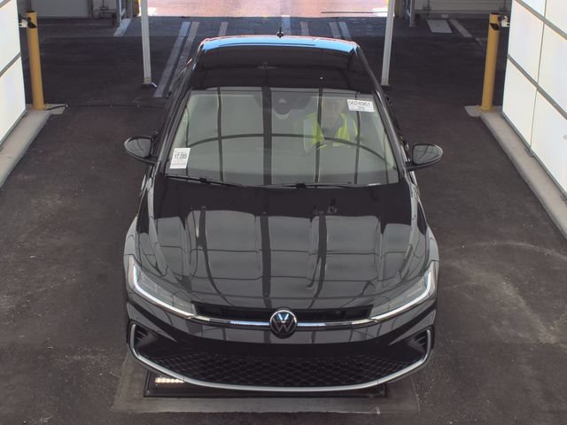 Used 2025 Volkswagen Jetta S FWD image 6