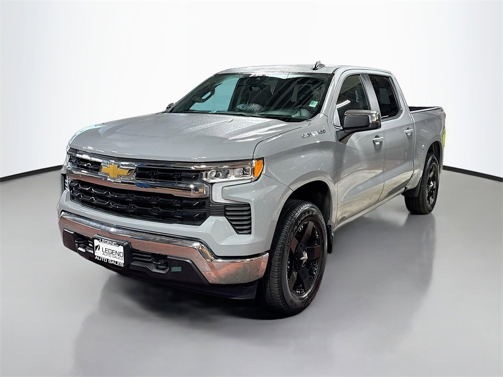 Used 2024 Chevrolet Silverado 1500 LT w/ Leather Package
