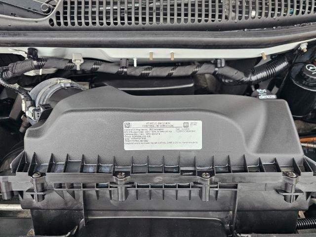 Used 2022 GMC Savana 4500 w/ Power Convenience Package RWD image 27