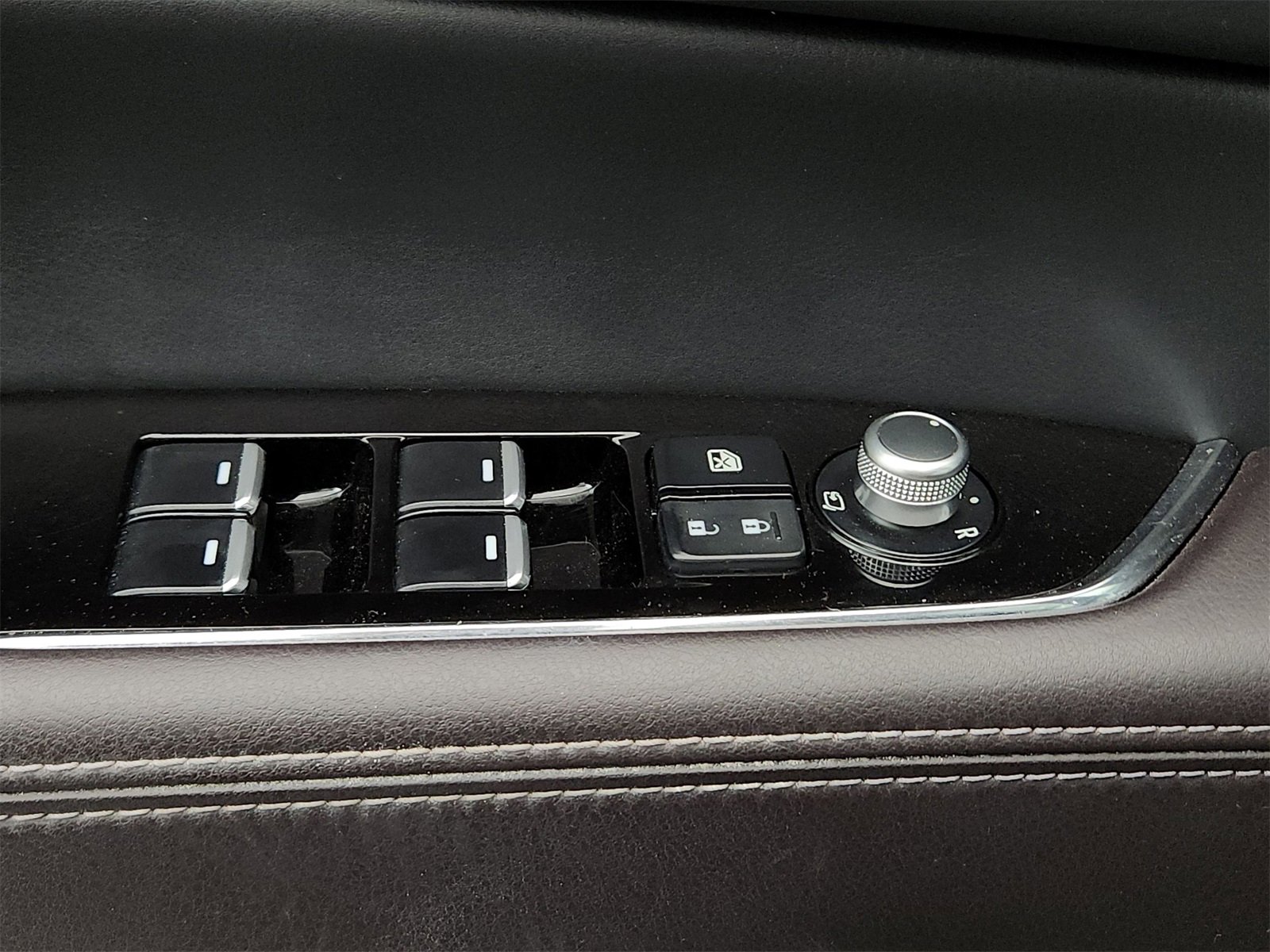 Certified 2025 MAZDA CX-5 Signature image 38