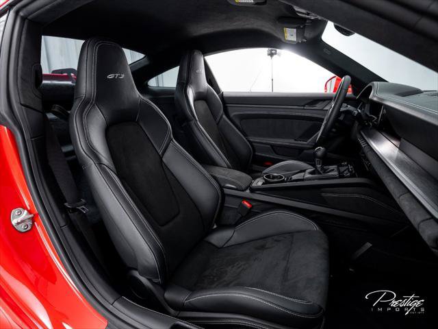 Used 2026 Porsche 911 GT3 RWD image 36
