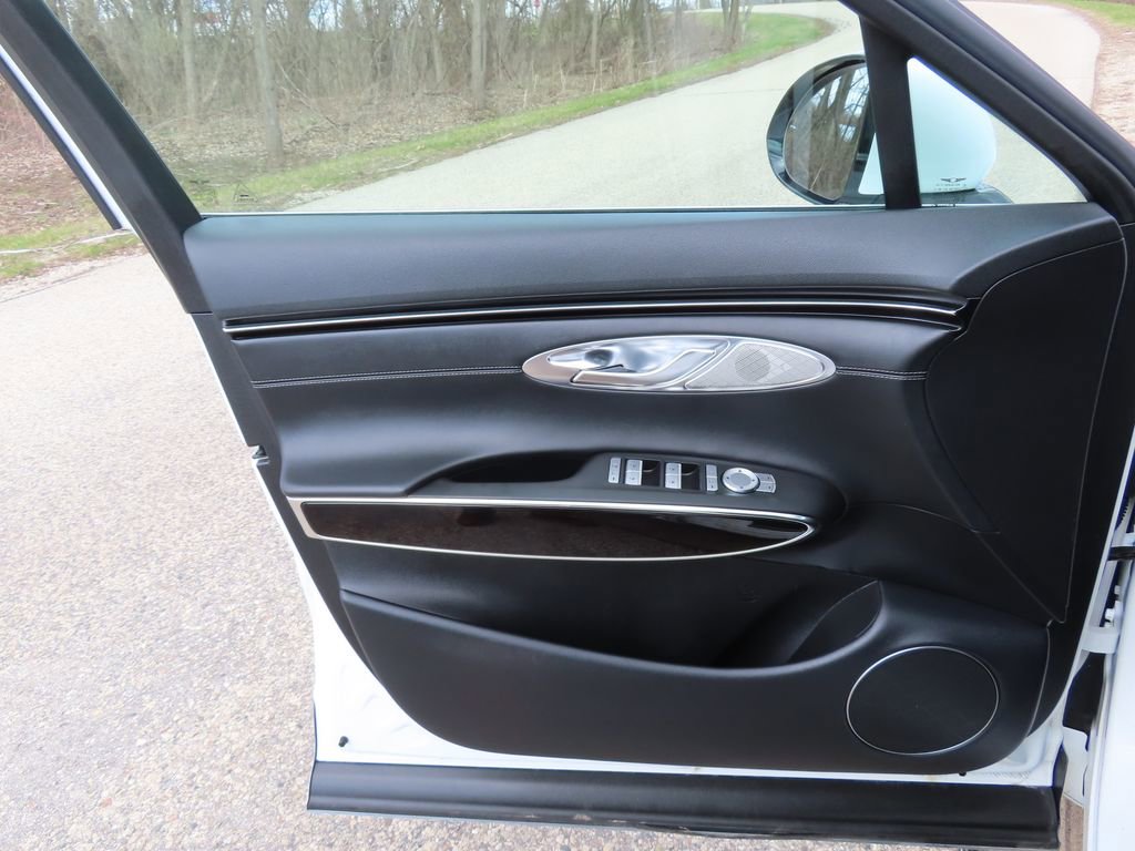 Used 2025 Genesis GV70 2.5T image 22
