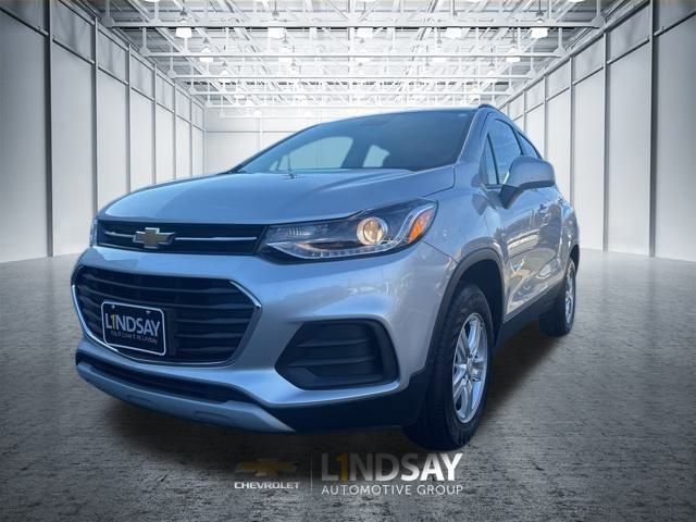 Used 2022 Chevrolet Trax LT w/ LT Convenience Package image 1
