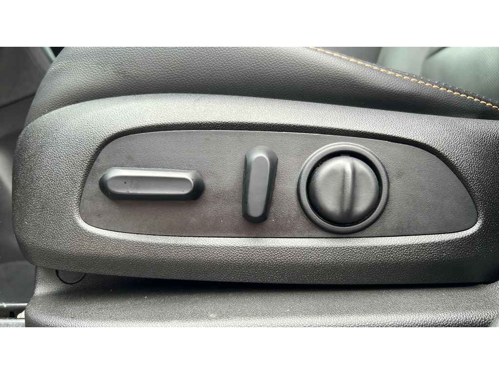 Certified 2019 Chevrolet Equinox Premier AWD/4WD image 25