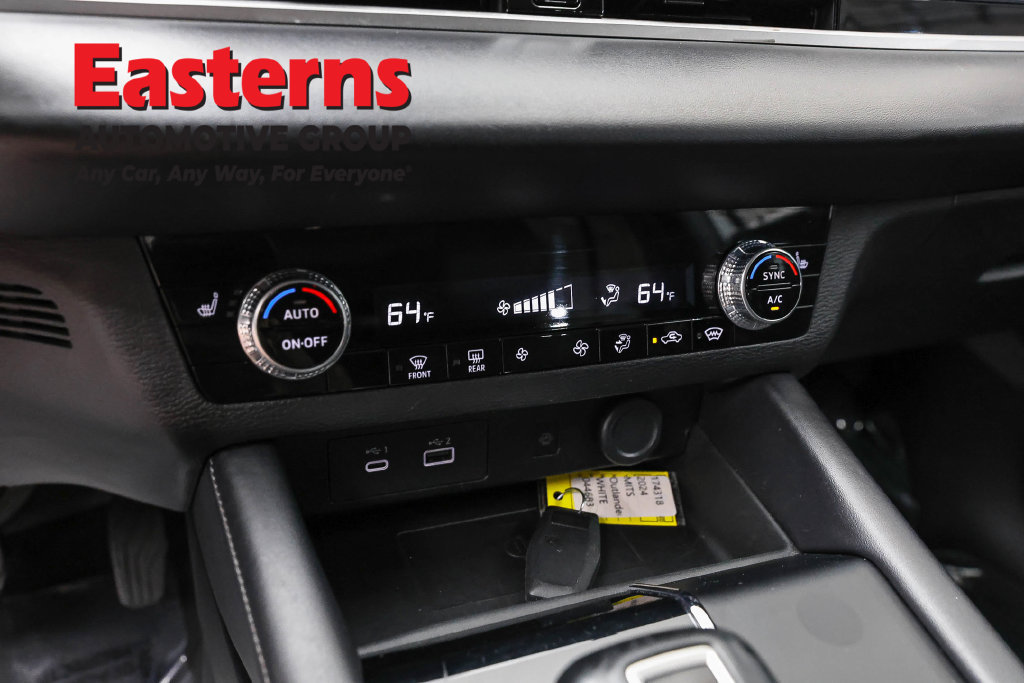 Used 2024 Mitsubishi Outlander SE AWD/4WD image 21