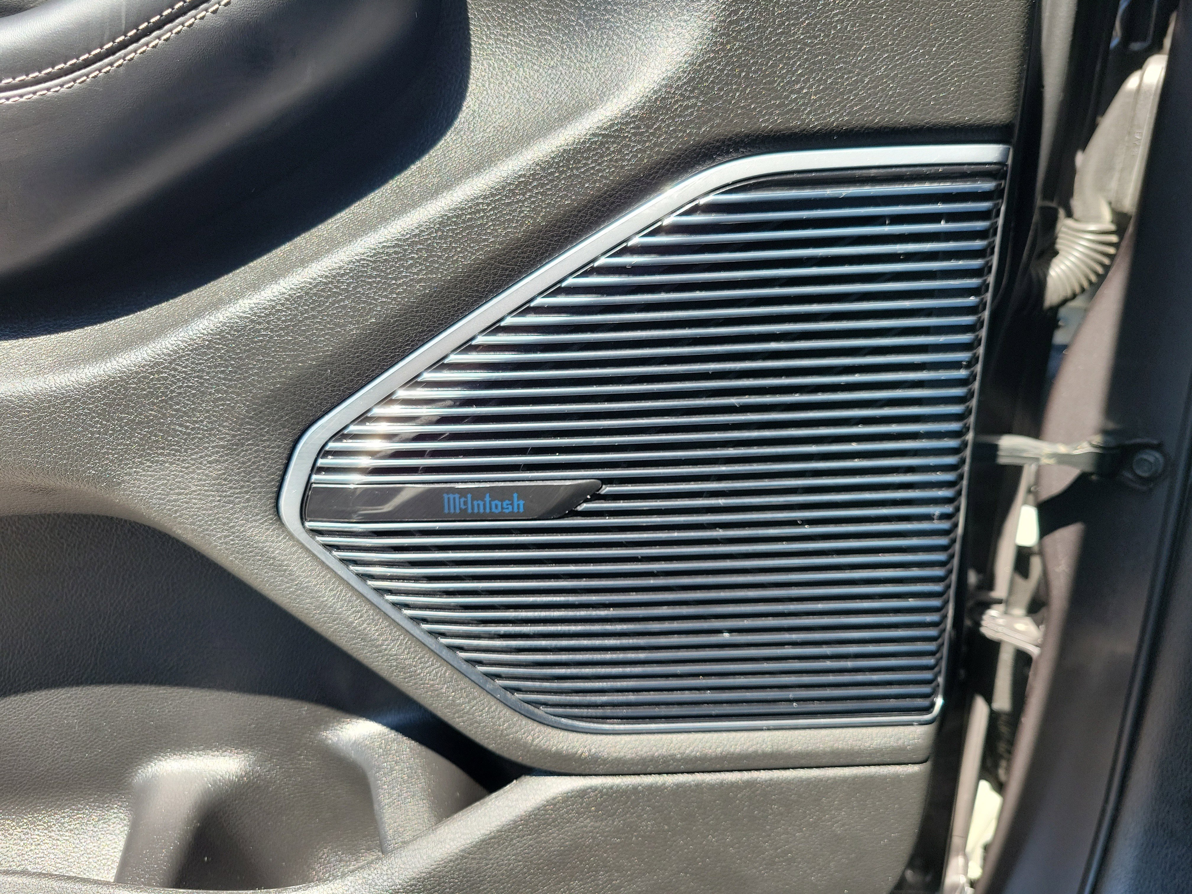 Used 2021 Jeep Grand Cherokee L Overland w/ Luxury Tech Group IV image 17