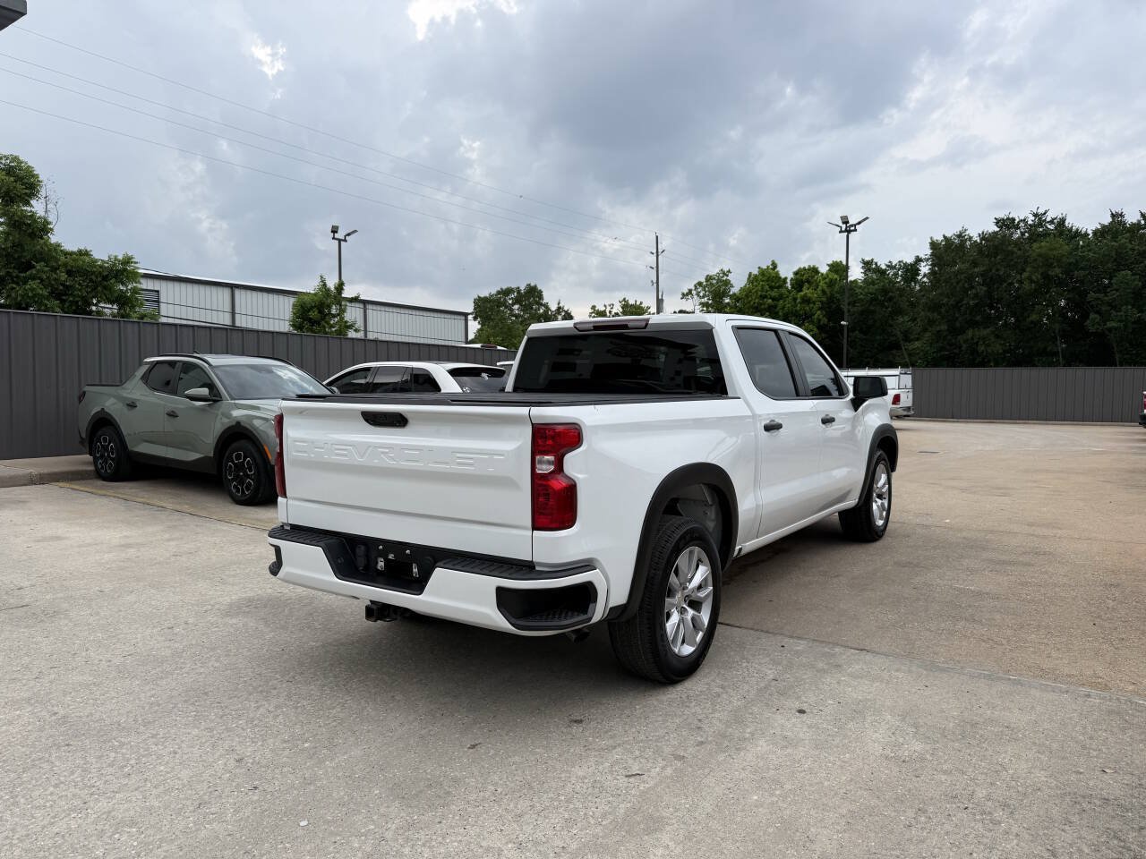 Used 2023 Chevrolet Silverado 1500 Custom RWD image 5