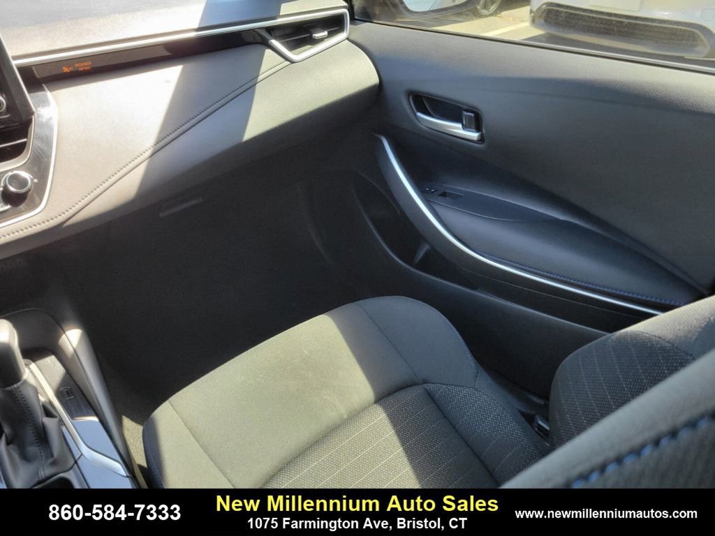 Used 2021 Toyota Corolla SE image 15