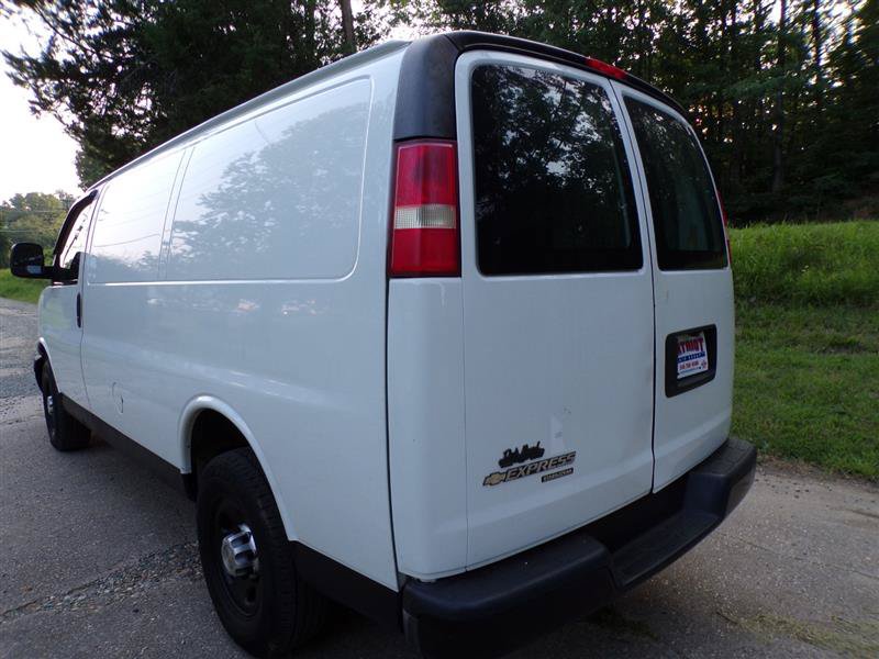 Used 2012 Chevrolet Express 2500 RWD image 6