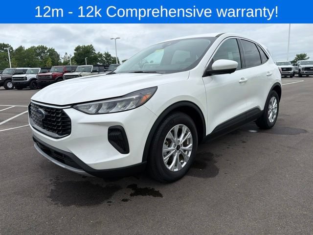 Certified 2023 Ford Escape Active w/ Tech Pack #2 FWD image 2