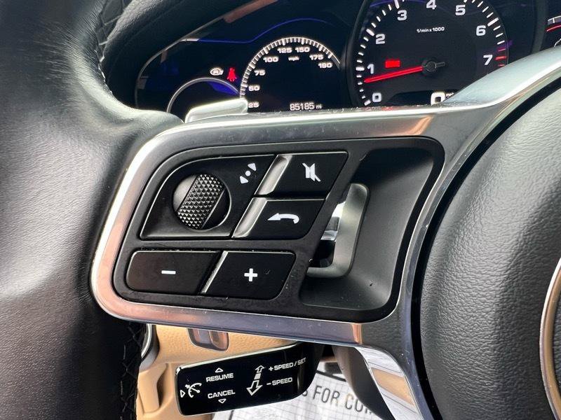 Used 2017 Porsche Panamera 4 AWD/4WD image 24