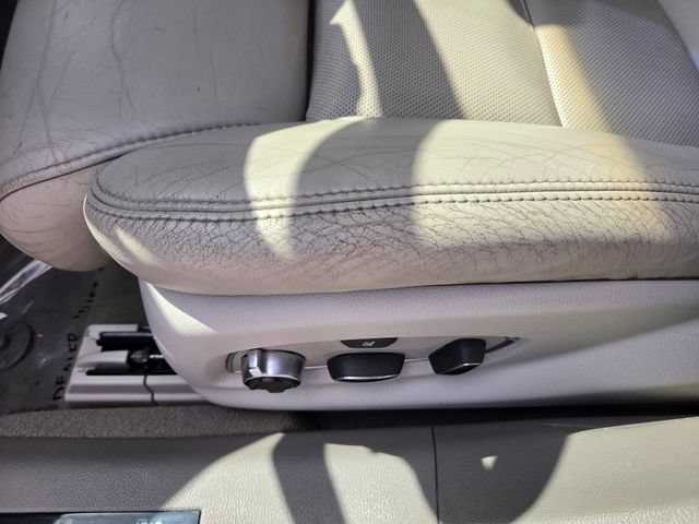 Used 2016 Cadillac XTS Platinum AWD/4WD image 25