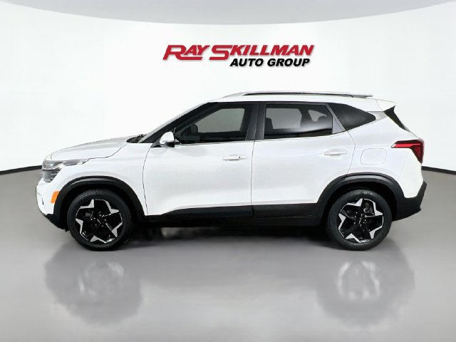 Used 2024 Kia Seltos EX FWD image 4