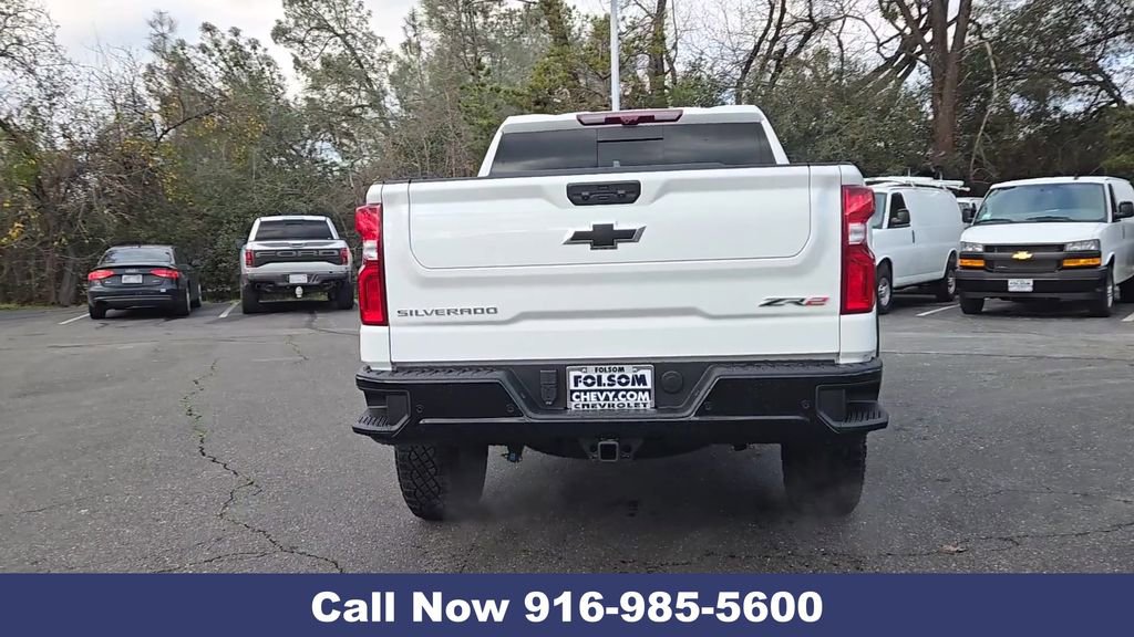 New 2026 Chevrolet Silverado 1500 ZR2 image 9