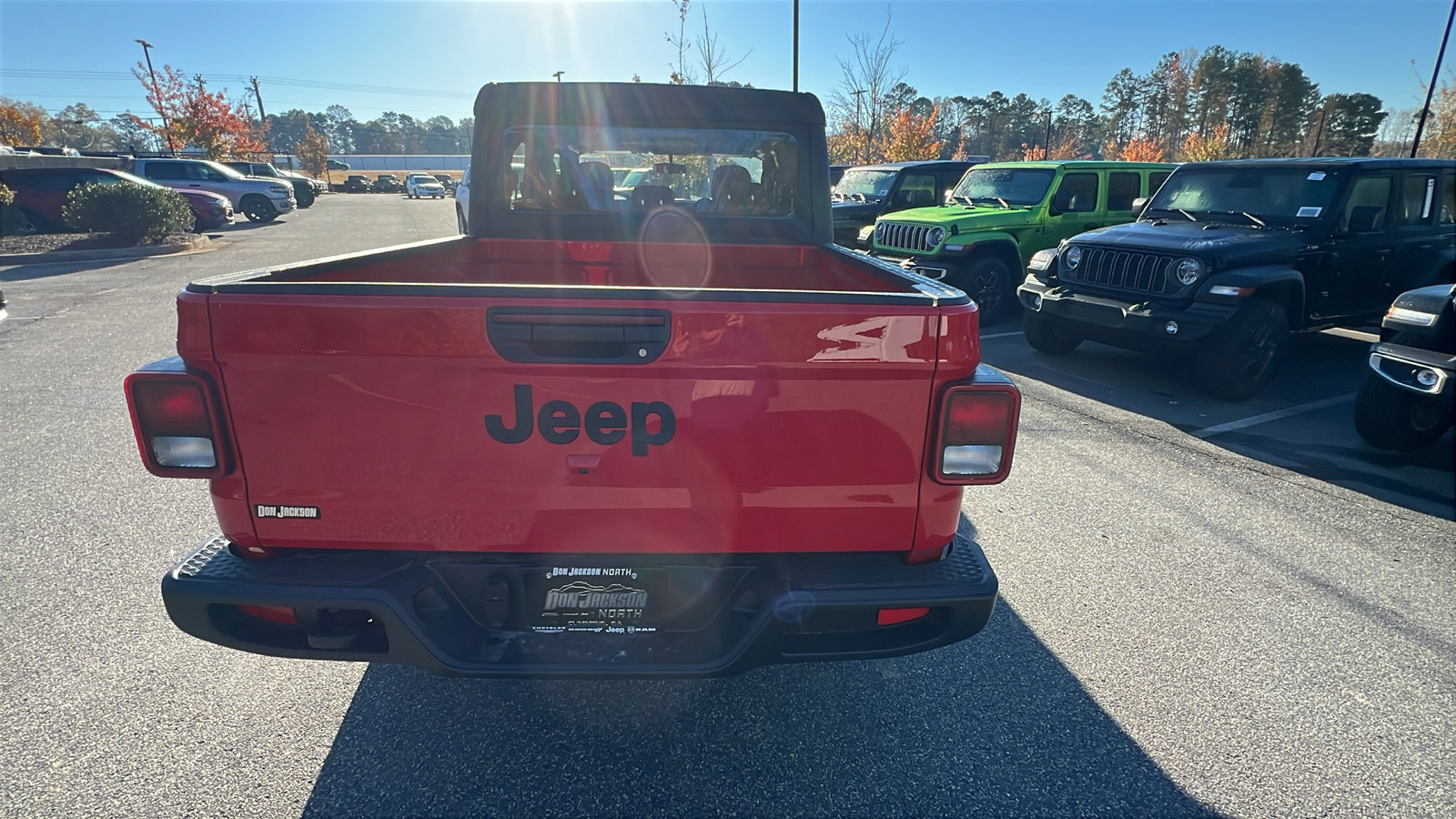 New 2026 Jeep Gladiator Sport image 9