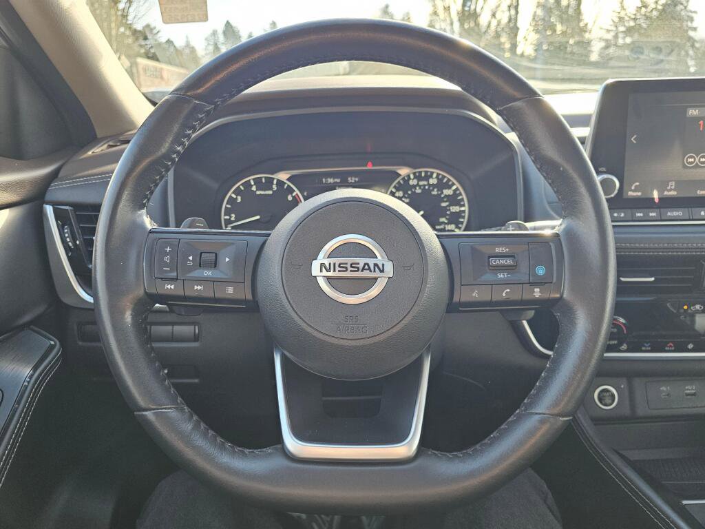 Used 2021 Nissan Rogue SL image 26