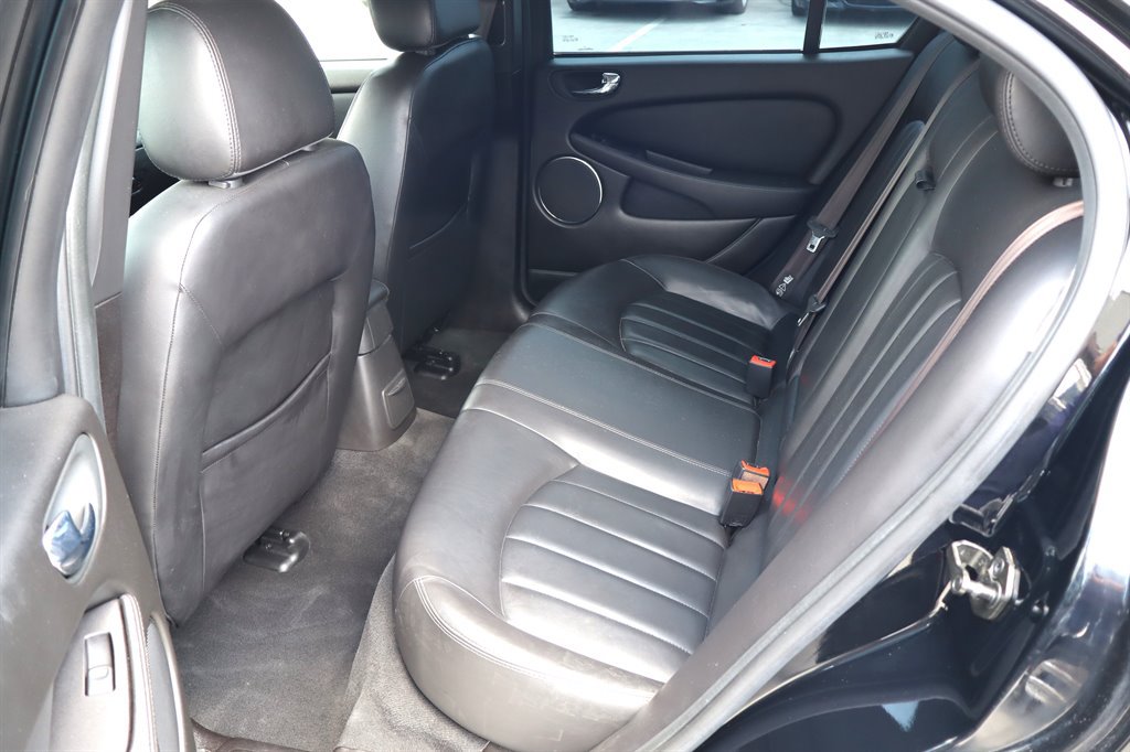 Used 2004 Jaguar X-TYPE 2.5 AWD/4WD image 19