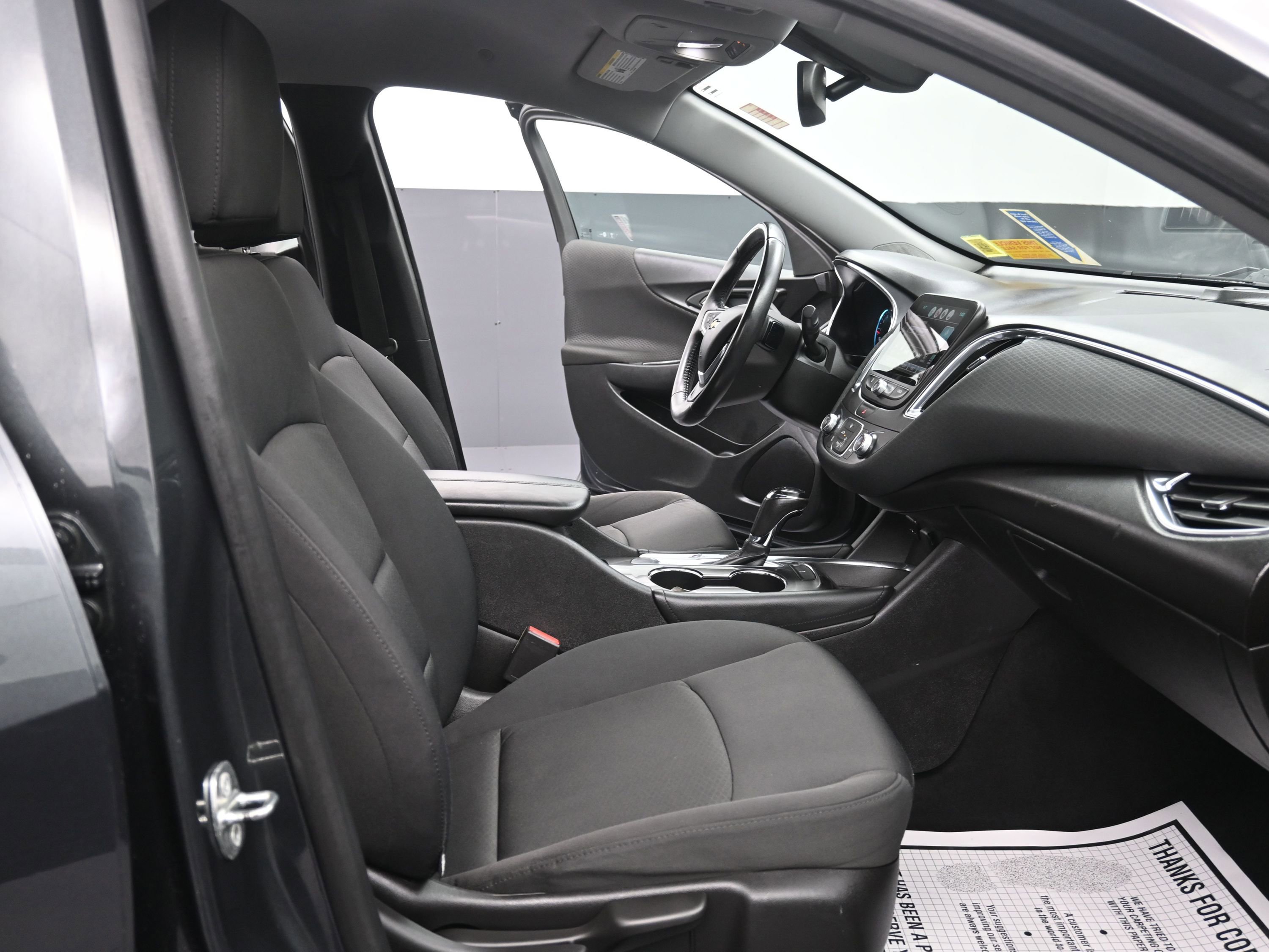 Used 2016 Chevrolet Malibu LT FWD image 18