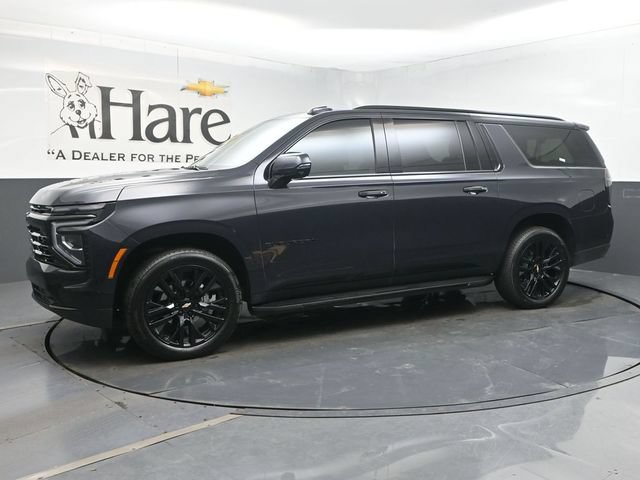 Certified 2026 Chevrolet Suburban RST w/ RST Capability Package AWD/4WD image 35