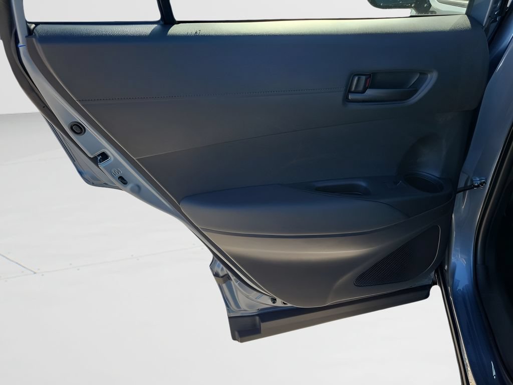 New 2025 Toyota Corolla Cross LE FWD image 32