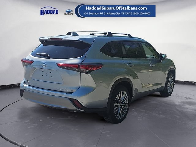 Used 2023 Toyota Highlander Platinum AWD/4WD image 5