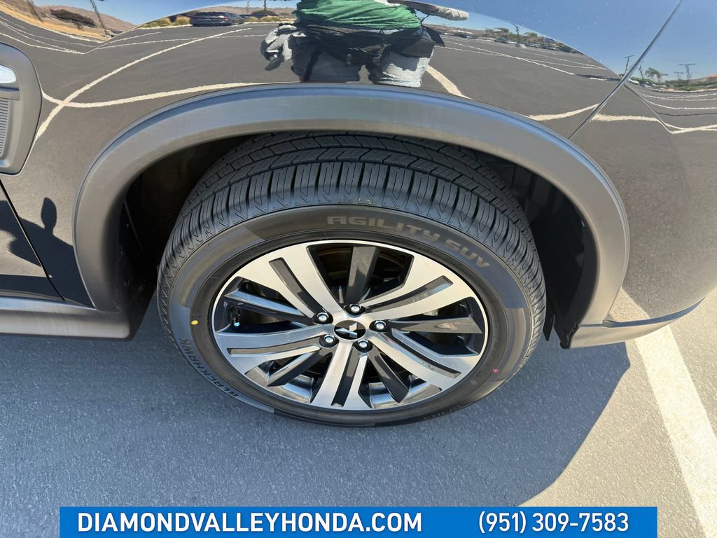 Used 2025 Mitsubishi Outlander Sport ES AWD/4WD image 27