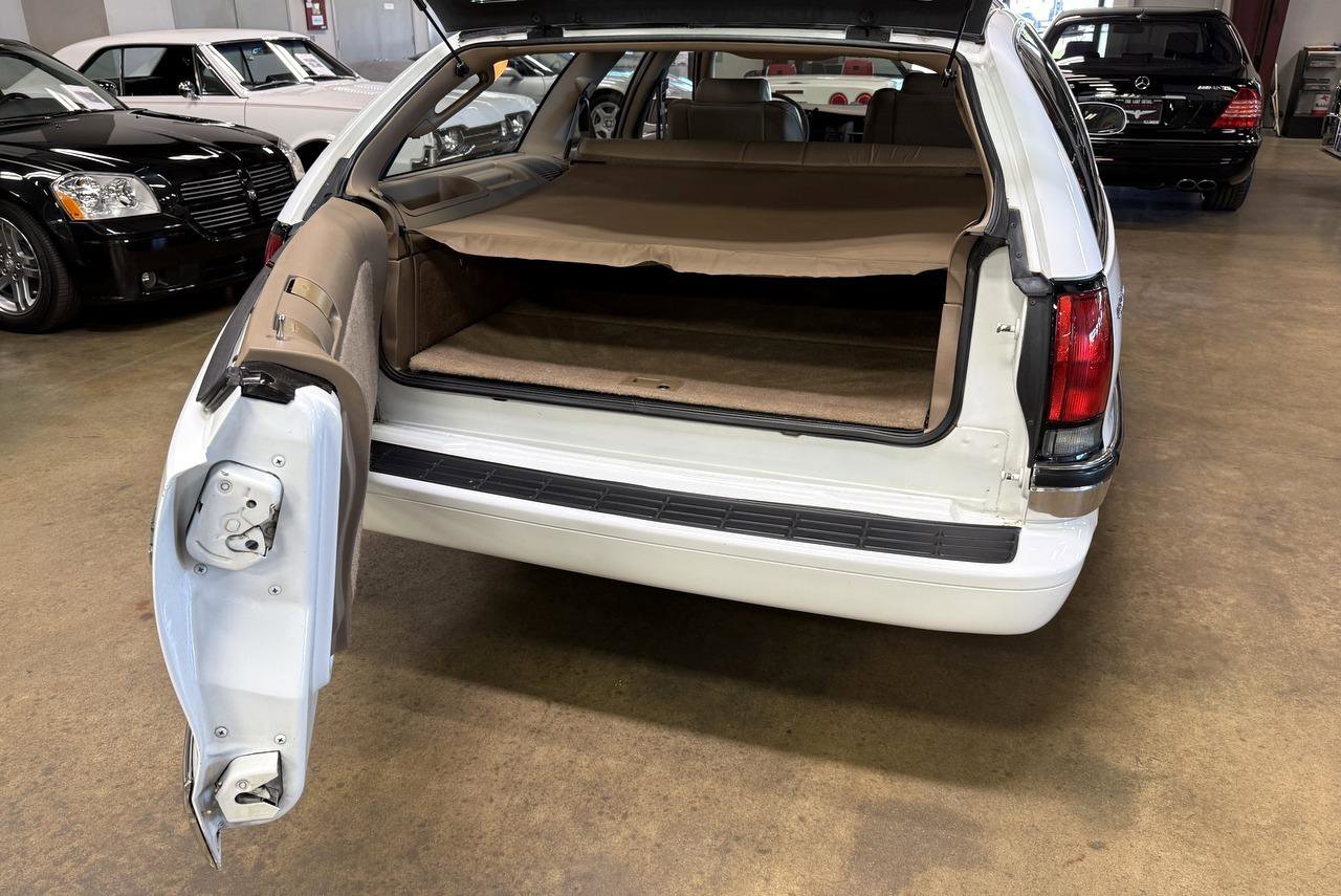 Used 1995 Buick Roadmaster Estate RWD image 46