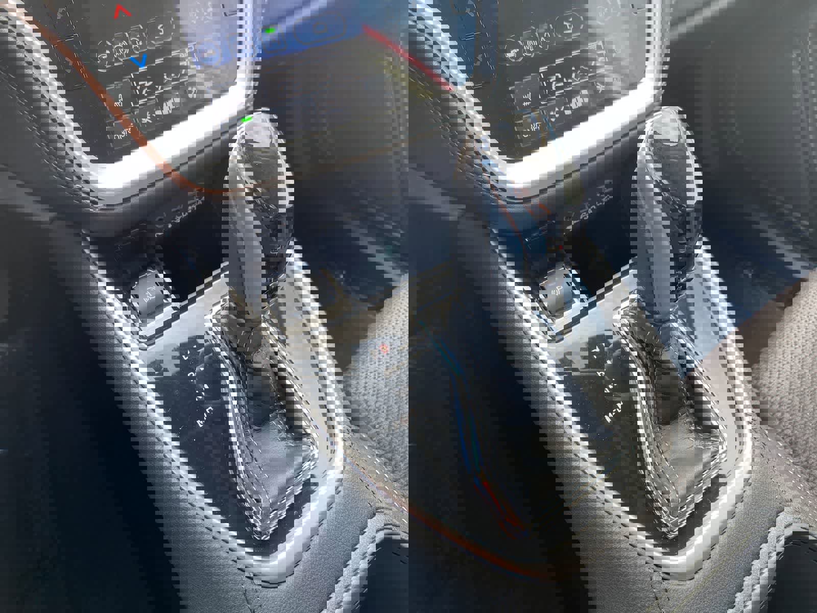 Certified 2025 Subaru Outback Premium image 29