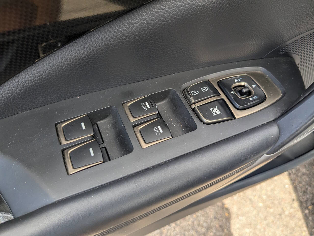 Used 2013 Hyundai Azera image 22