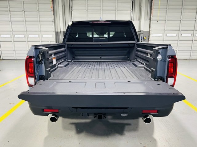 New 2026 Honda Ridgeline Black Edition image 13