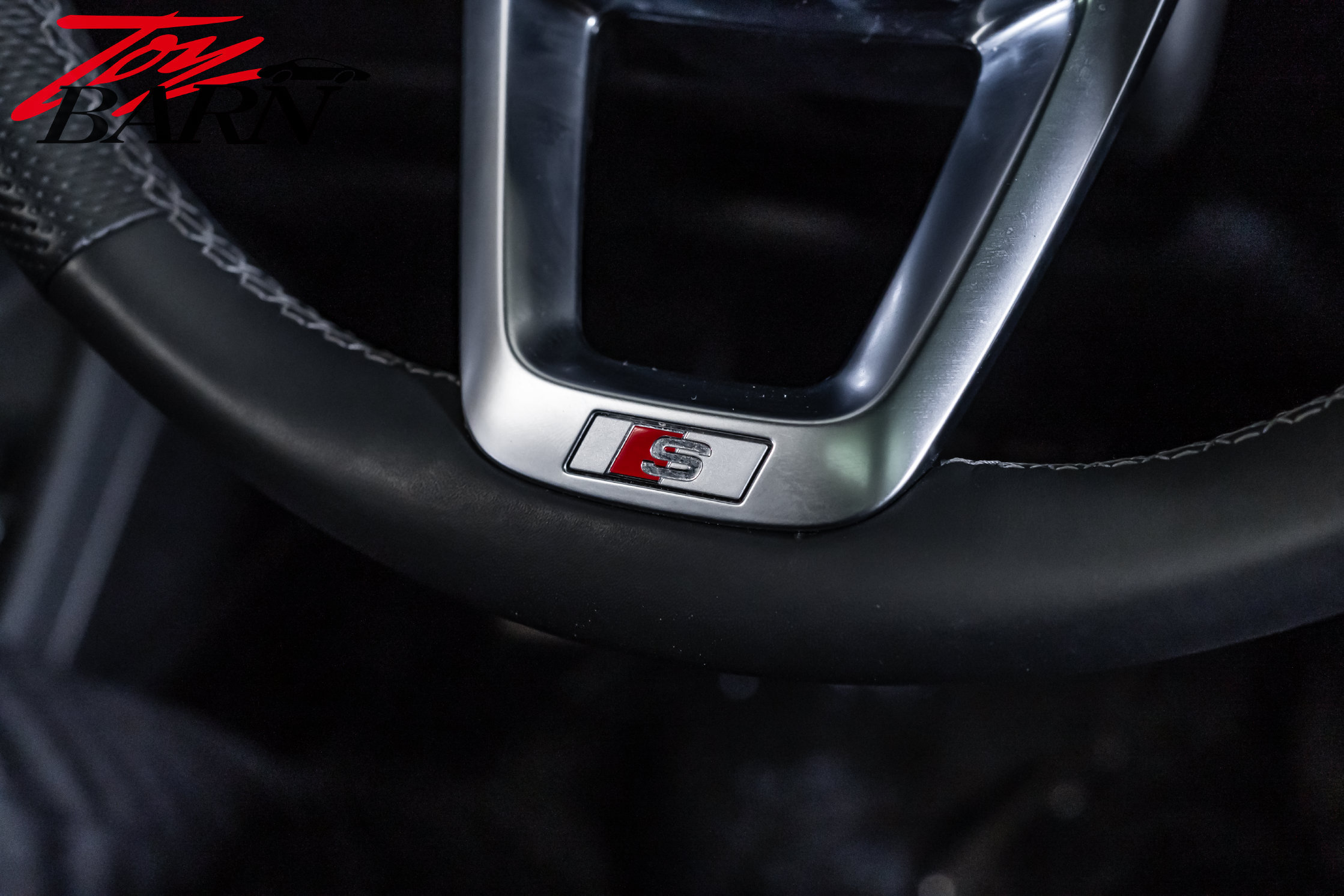 Used 2025 Audi SQ7 Premium Plus AWD/4WD image 30