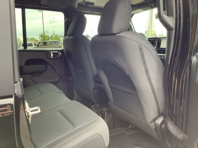 New 2026 Jeep Wrangler Unlimited Sport AWD/4WD image 32